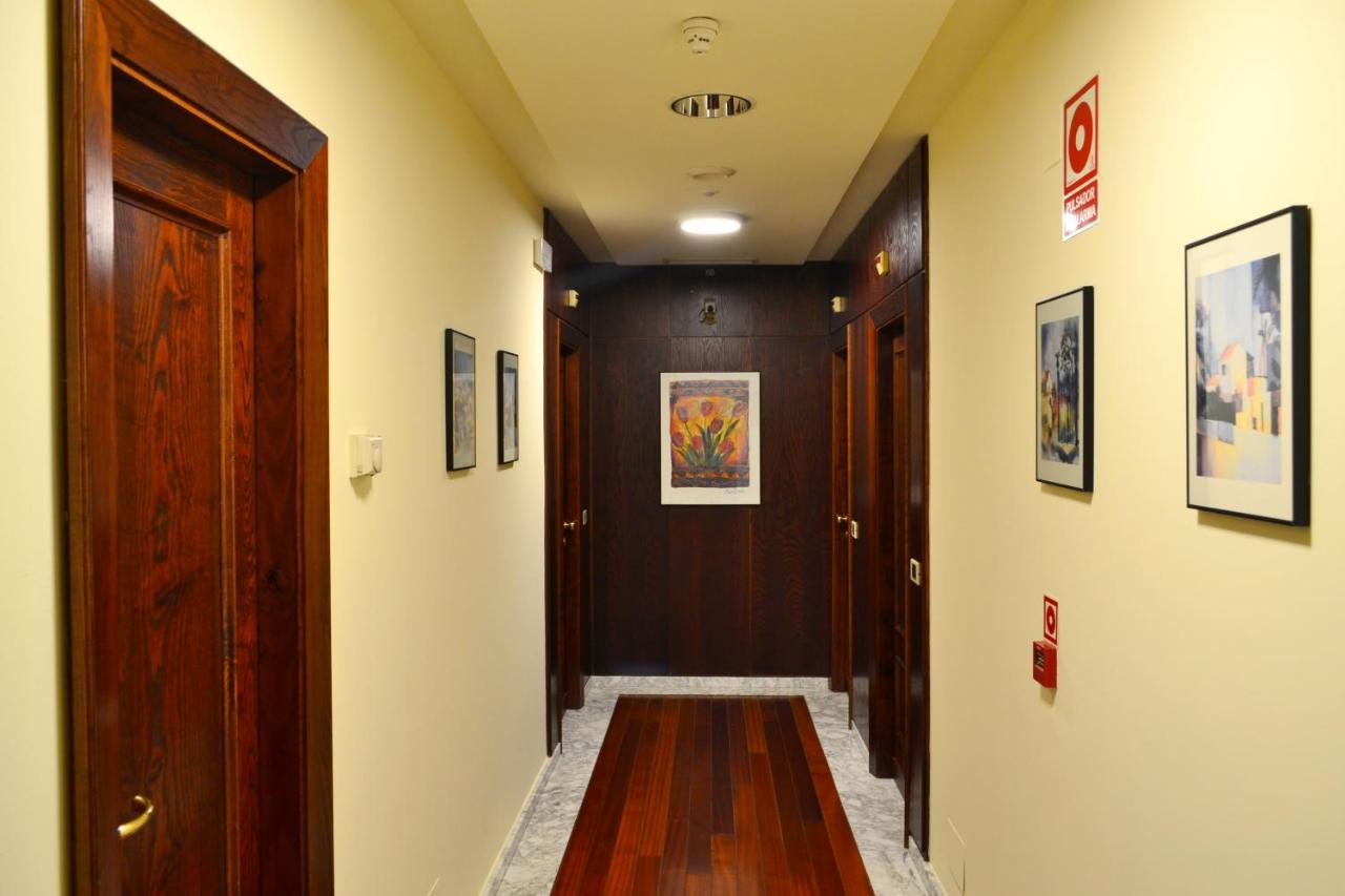 Hotel Alda El Suizo Феррол Экстерьер фото