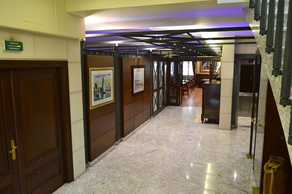 Hotel Alda El Suizo Феррол Экстерьер фото
