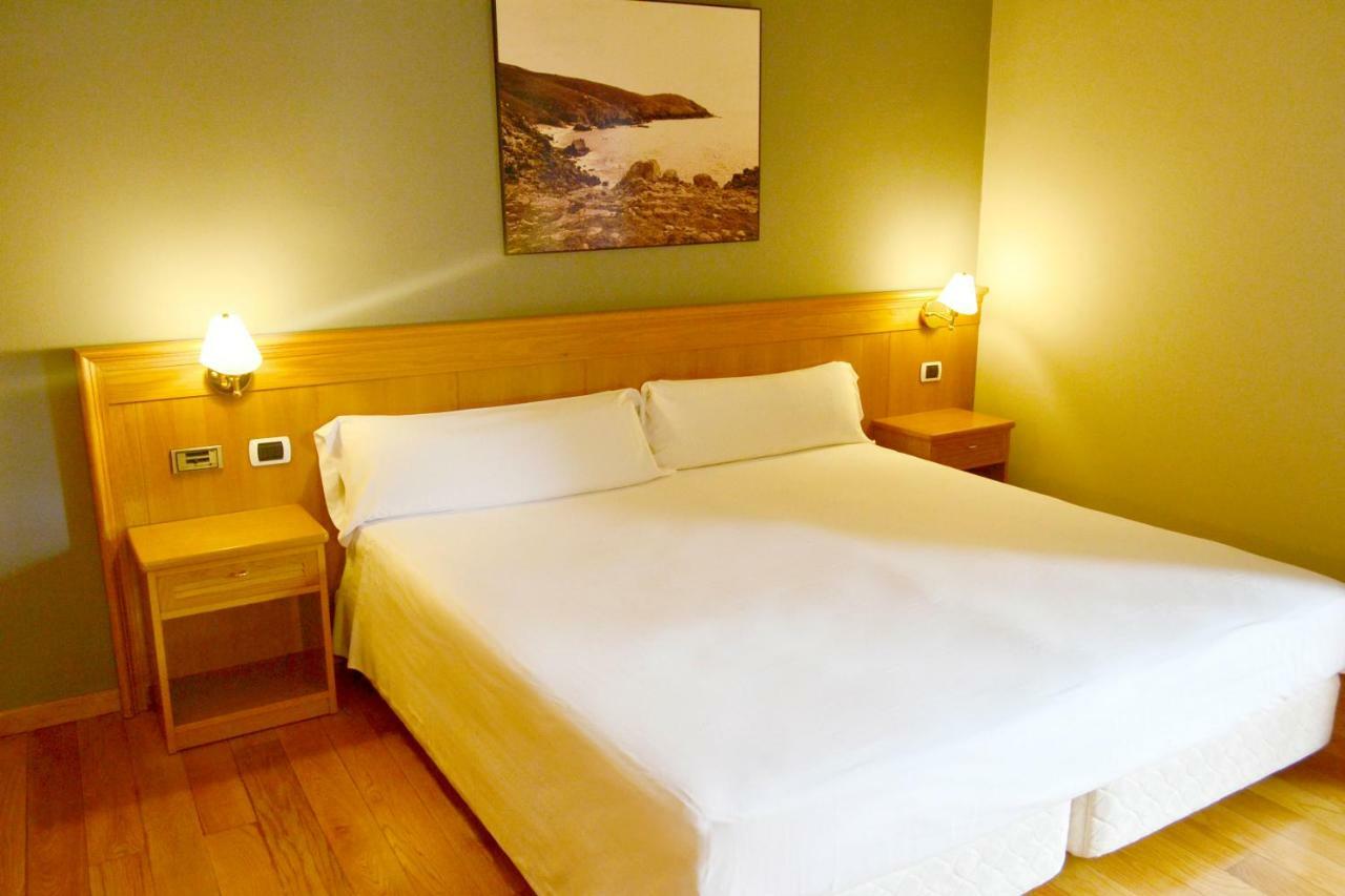 Hotel Alda El Suizo Феррол Экстерьер фото